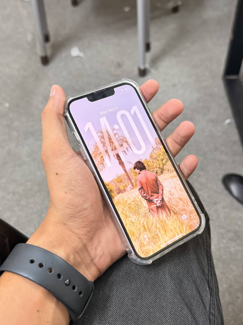 Apple iPhone 14 2