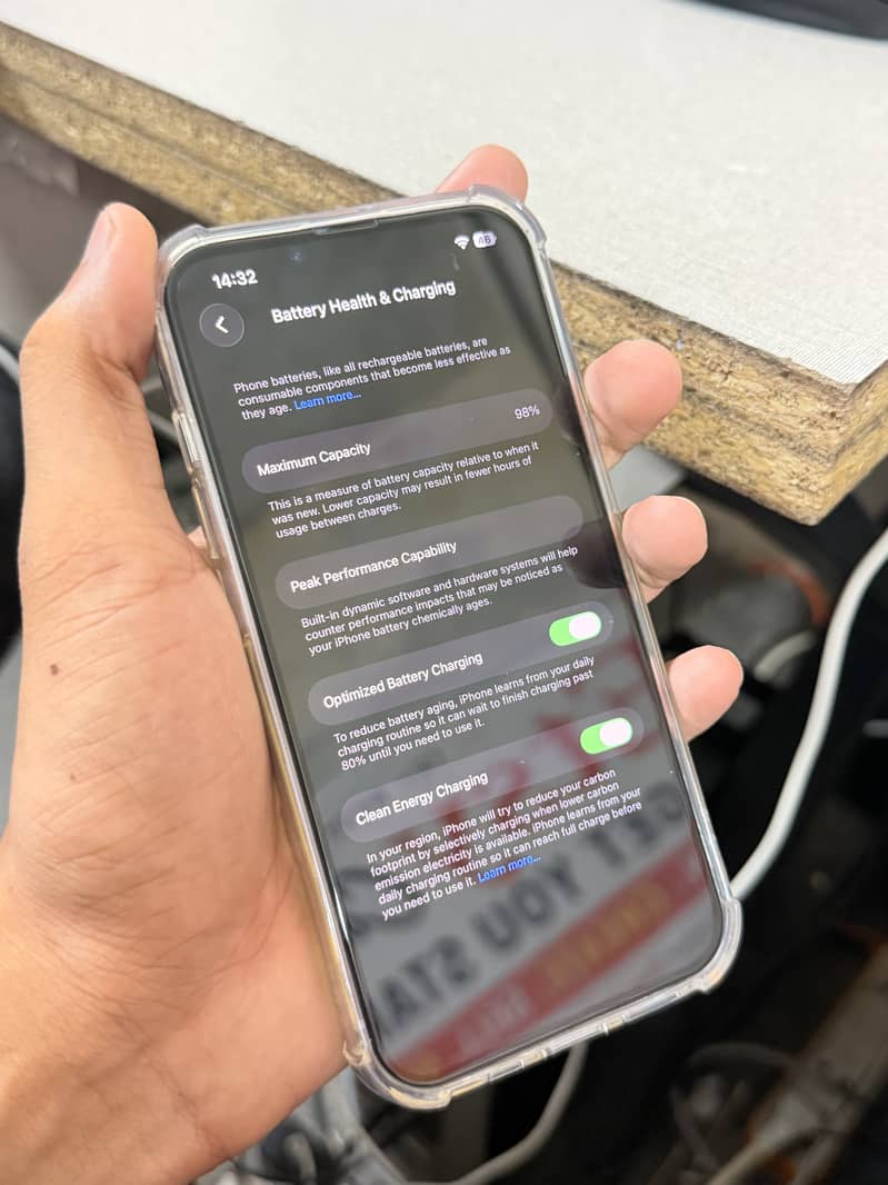 Apple iPhone 14 7