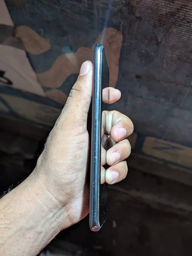 One Plus 11 4