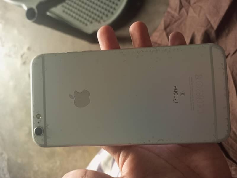 Apple iPhone 6S Plus 0