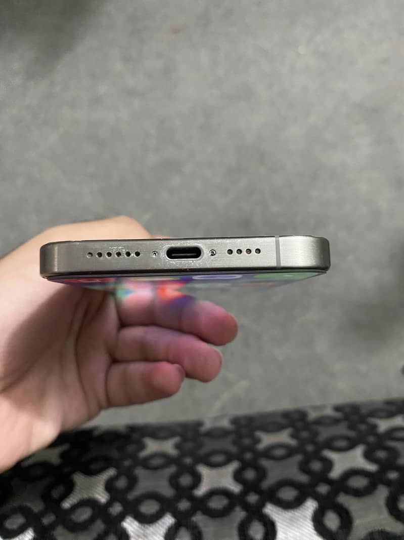 Apple iPhone 15 Pro Max 256gb 5
