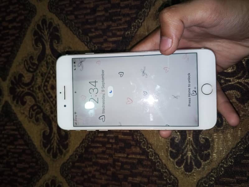 Apple iPhone 7 Plus 2