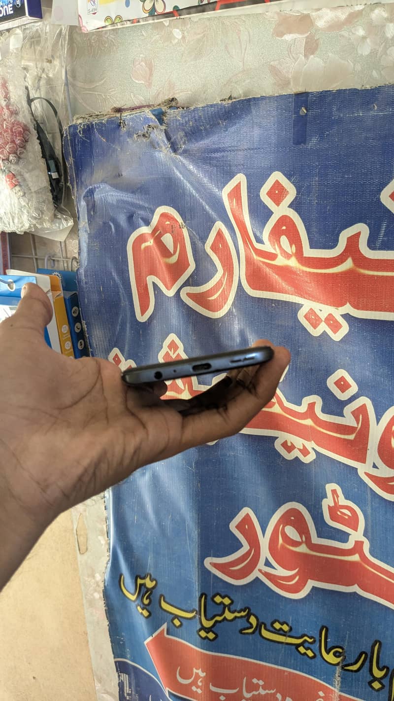 Infinix Hot 11s 3