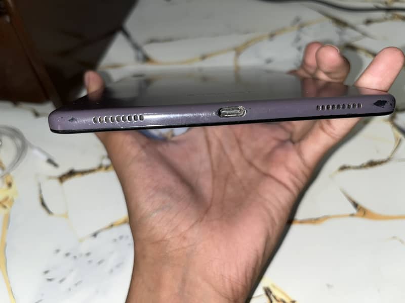 galaxy A (8.4” 2020) 1