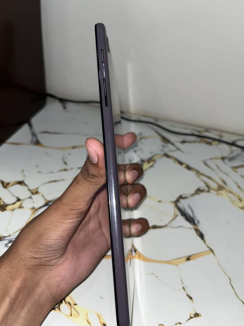 galaxy A (8.4” 2020) 2