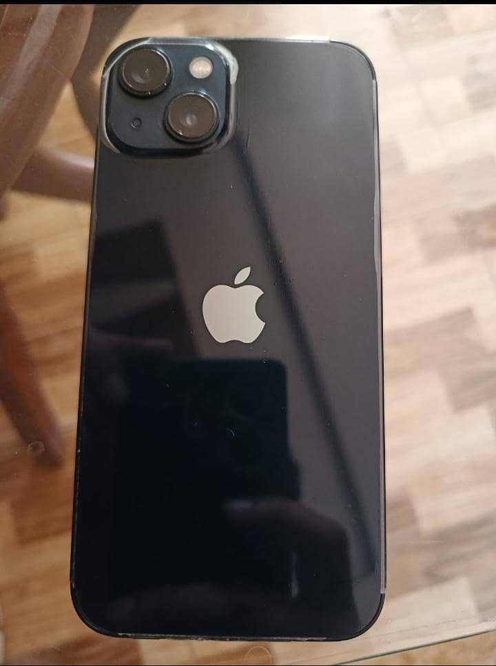 Apple iPhone 13jv 0