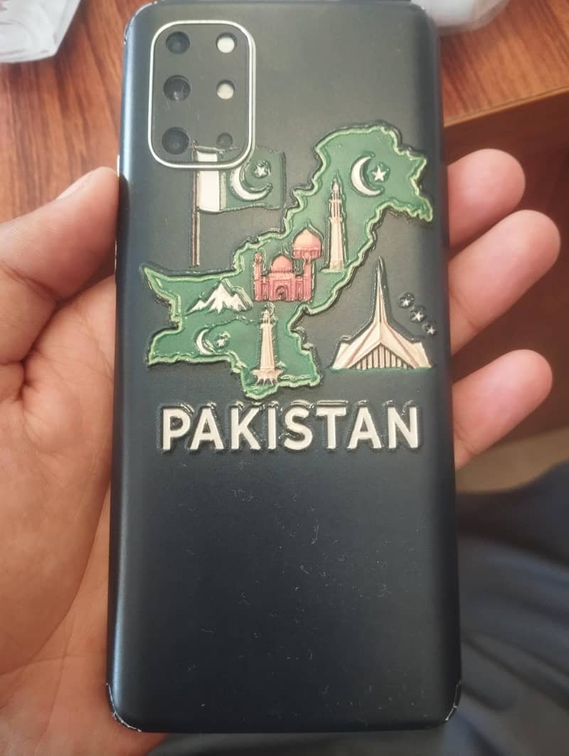 One Plus 8T 3