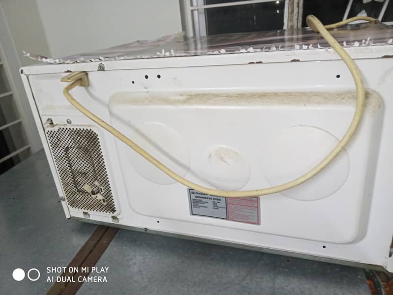 Microwave 1