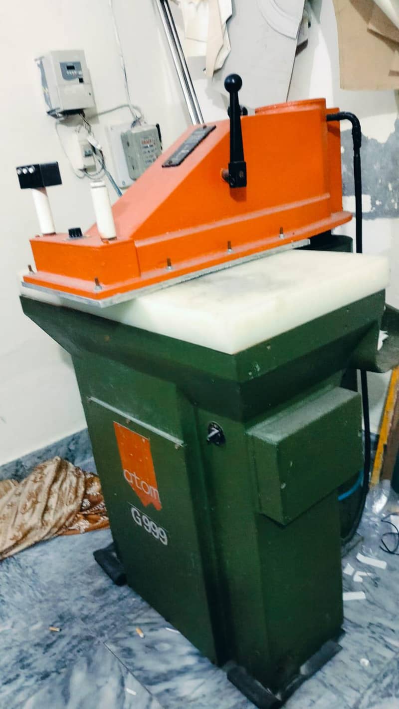Leather cutting press 1