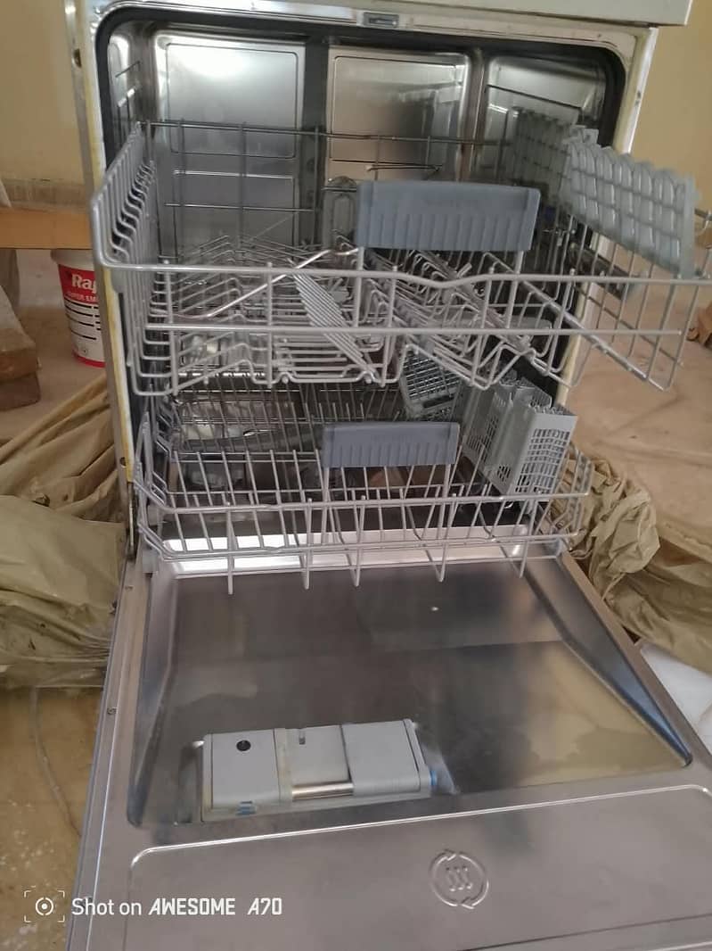 dishwasher 1