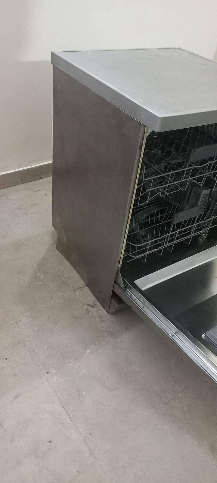 dishwasher 4