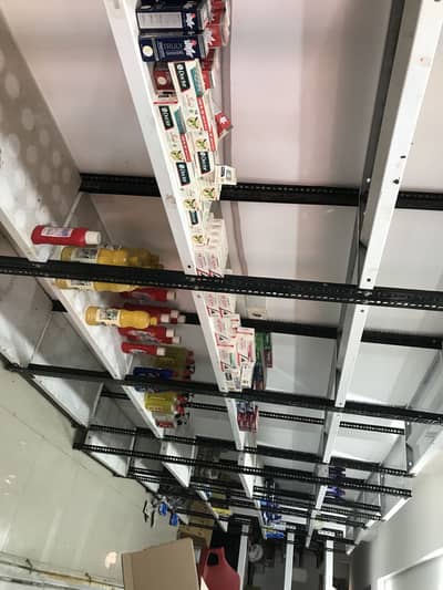 Racks (7’*3’) and Counter