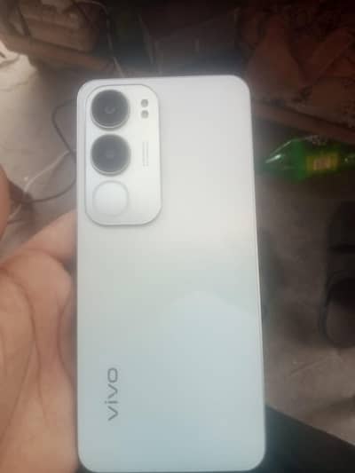 Vivo Y19s