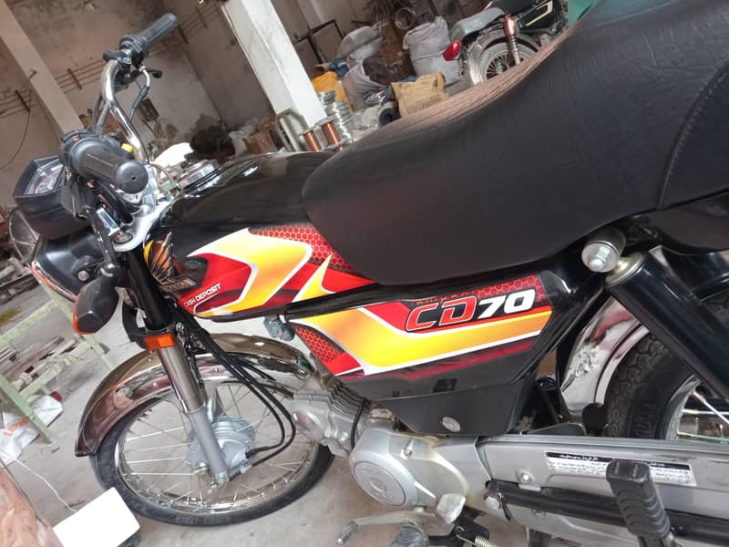 Honda CD 70 4