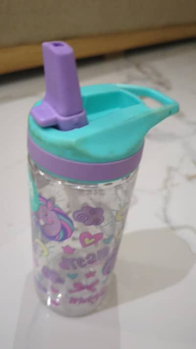 smuggles water bottle 70 piece