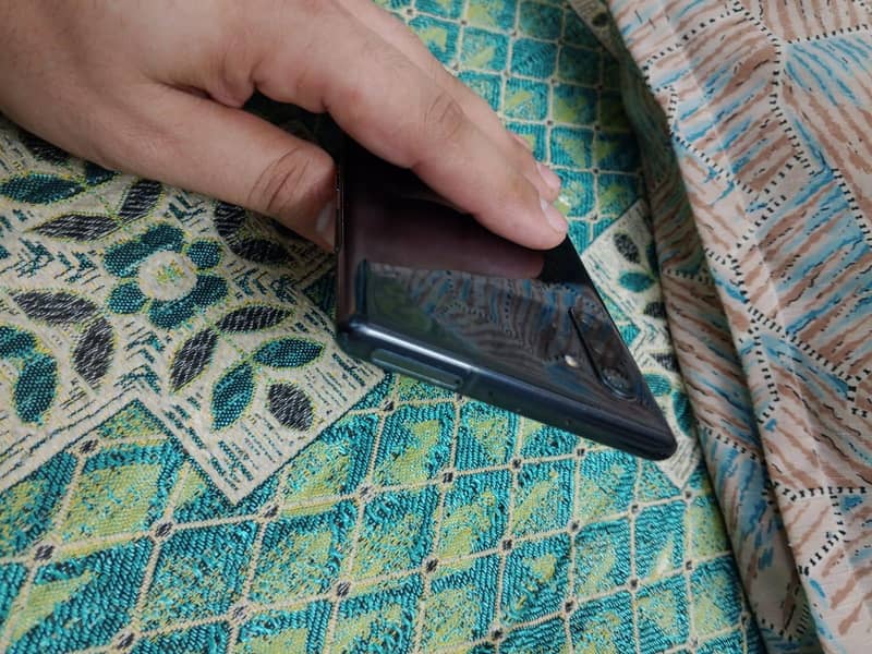 Samsung Mobile Note 10 Plus 3