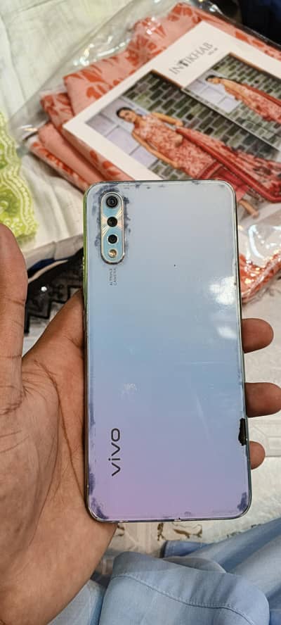 Vivo S1 8/256 GB