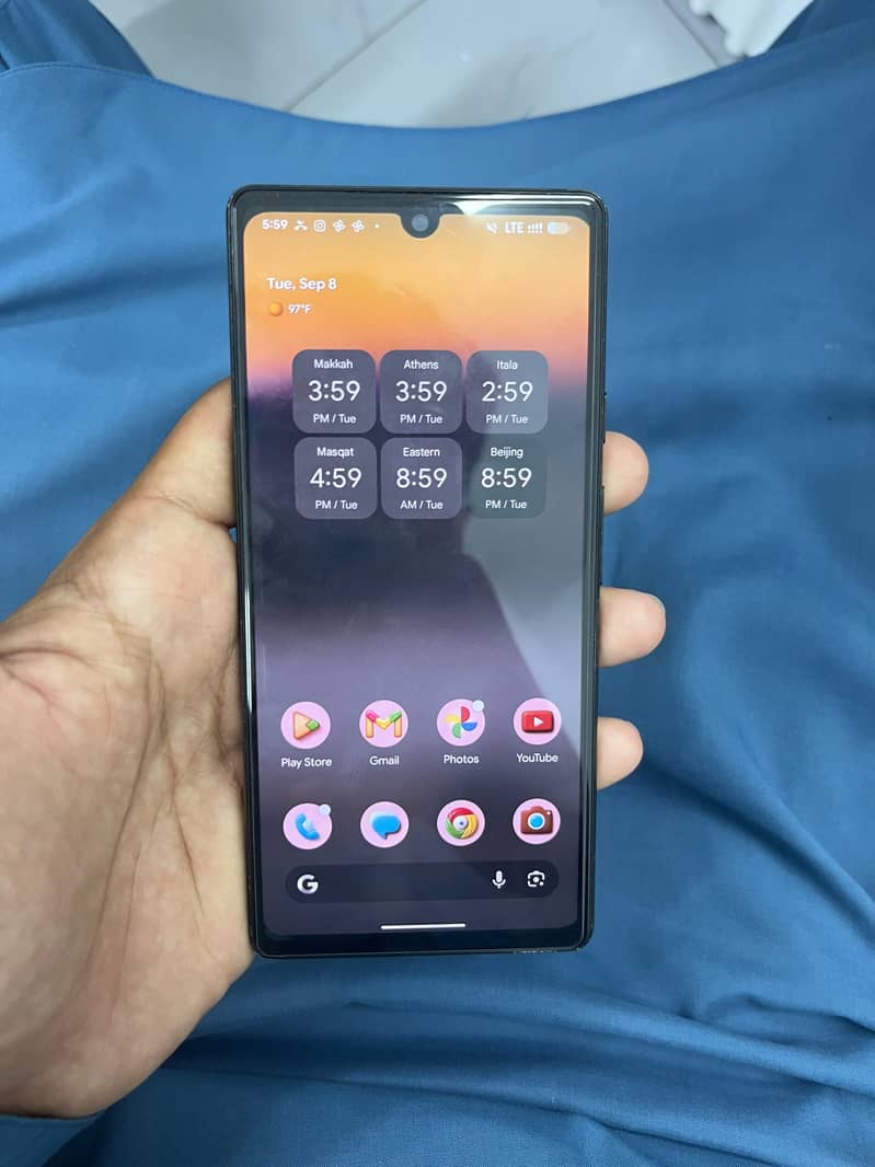 Google Pixel 6a 1