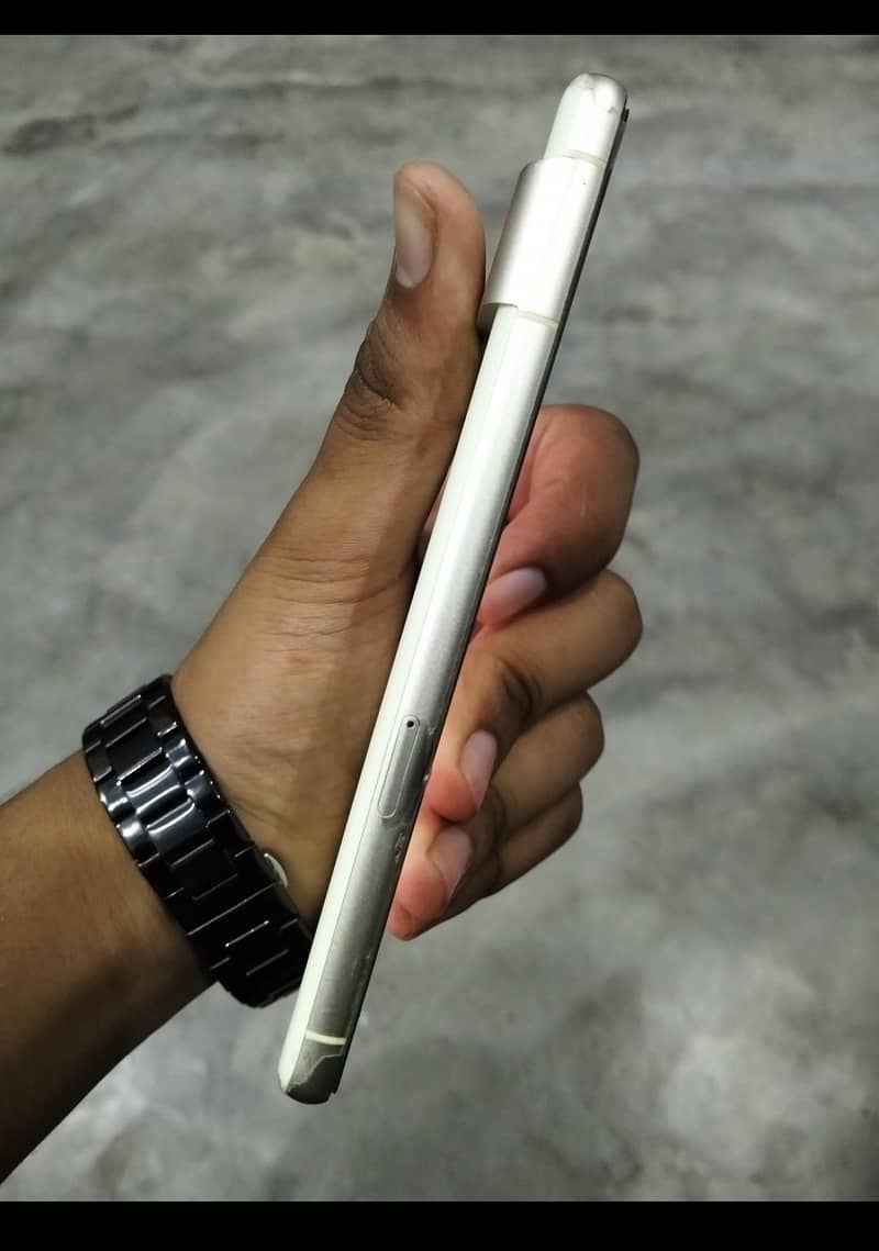 Google Pixel 7 3