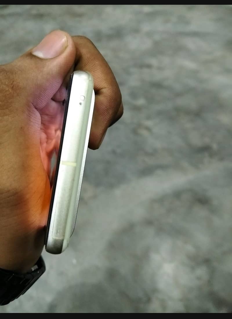 Google Pixel 7 6