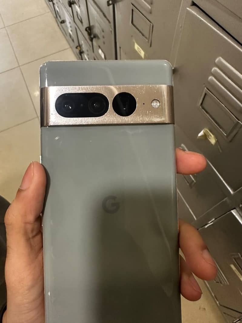 Google Pixel 7 Pro 4