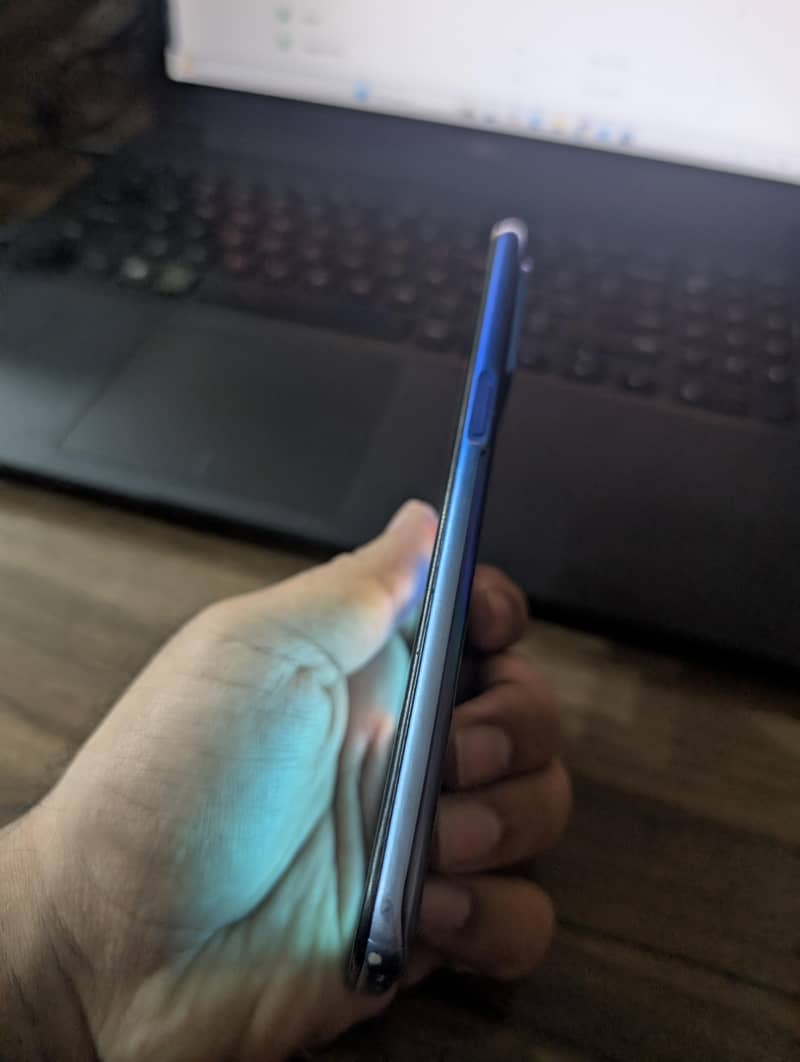 OPPO A54 4