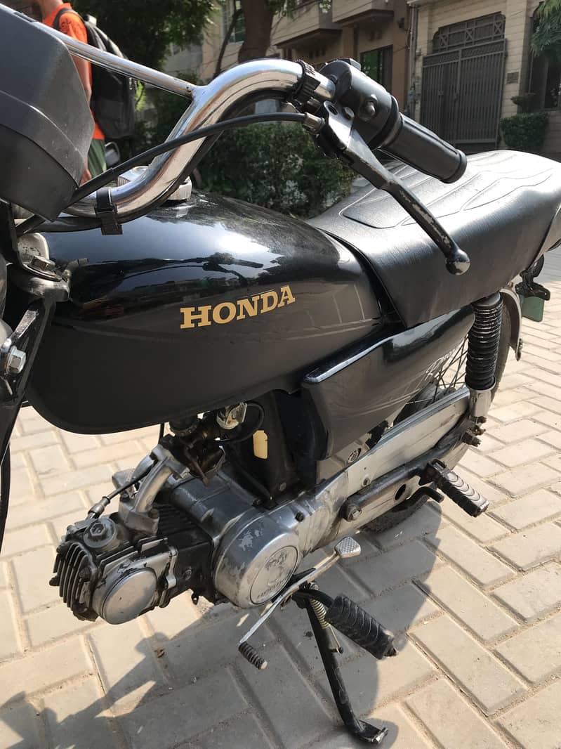 Honda CD 70 2