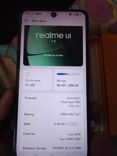 realme12