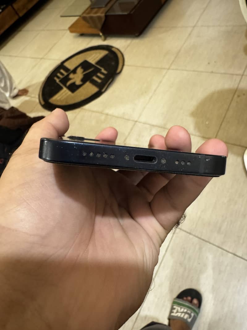 iPhone 12 jv 3