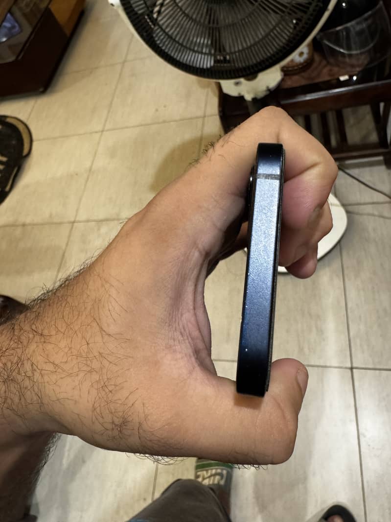 iPhone 12 jv 5