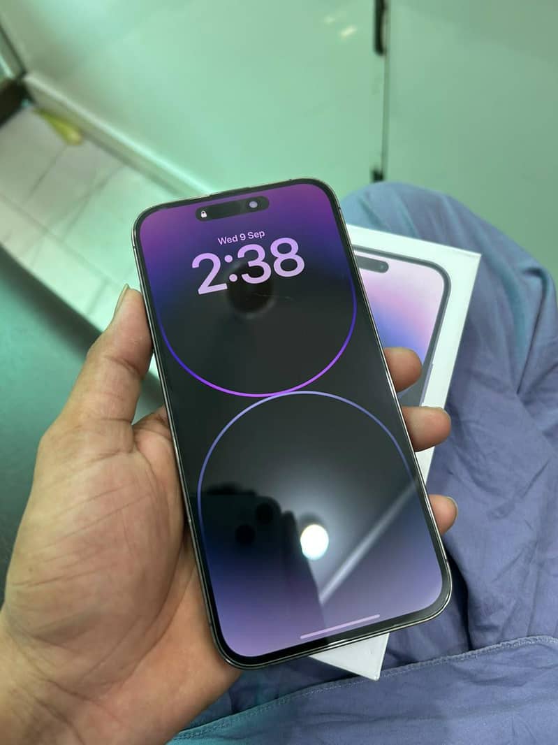 Apple iPhone 14 Pro Max 4