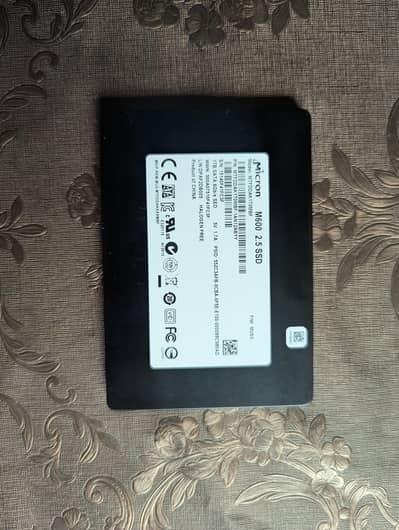 crucial micron m600.1024GB . 97% health.