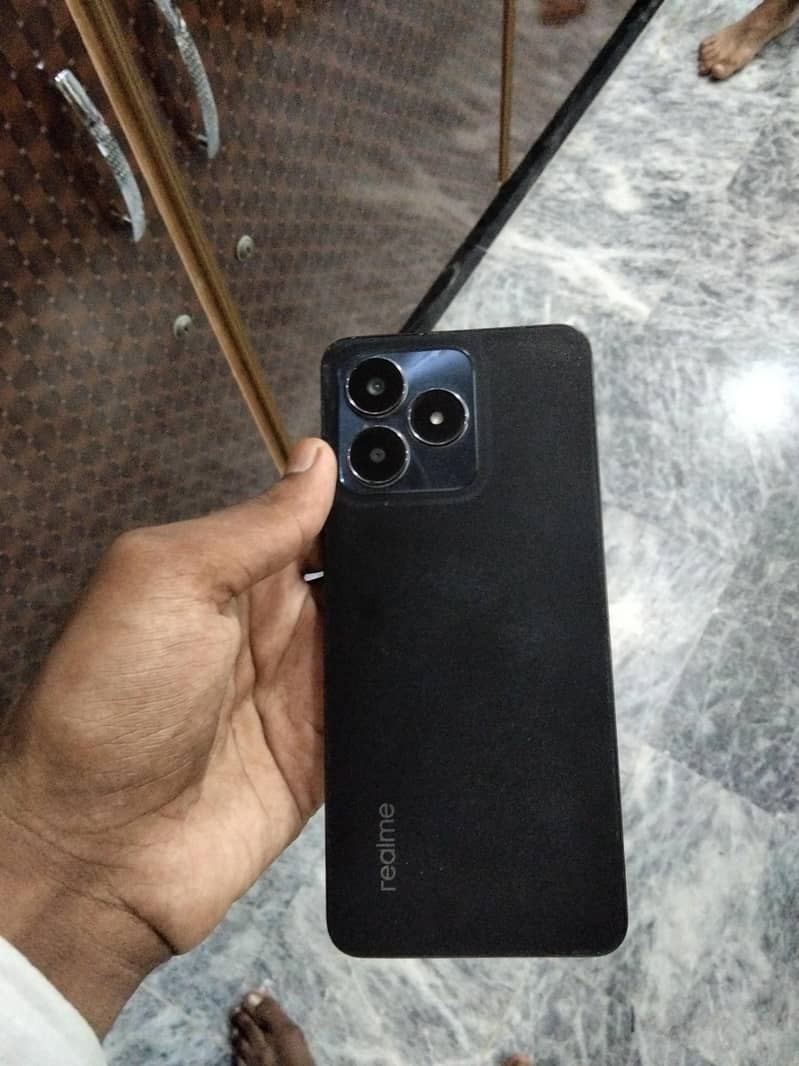 Realme C53 1