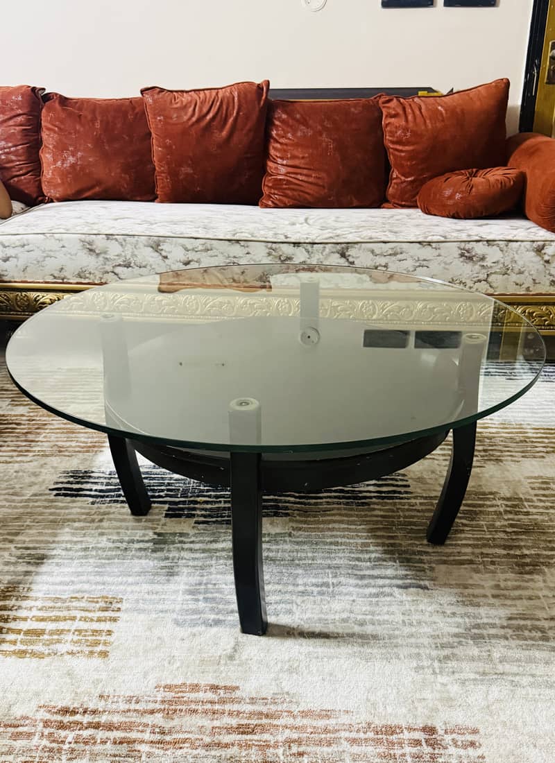 Modern centre table 4 ft 3