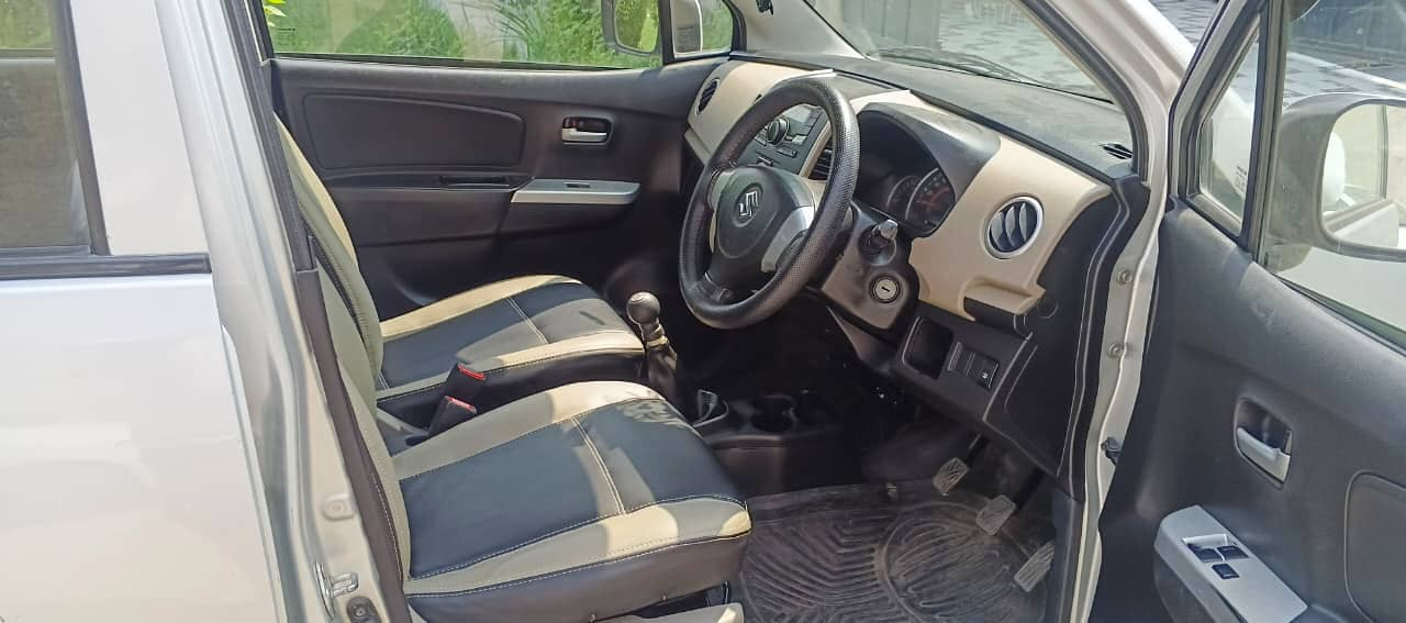 Suzuki Wagon VXL 2016/17 13