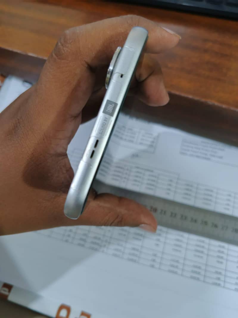 Infinix hot 60 pro plus 7