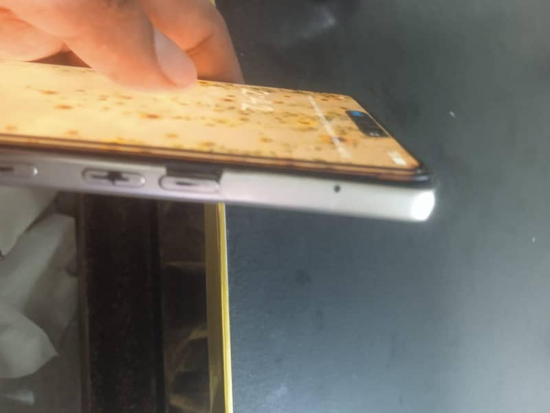 Tecno CAMON 30 6