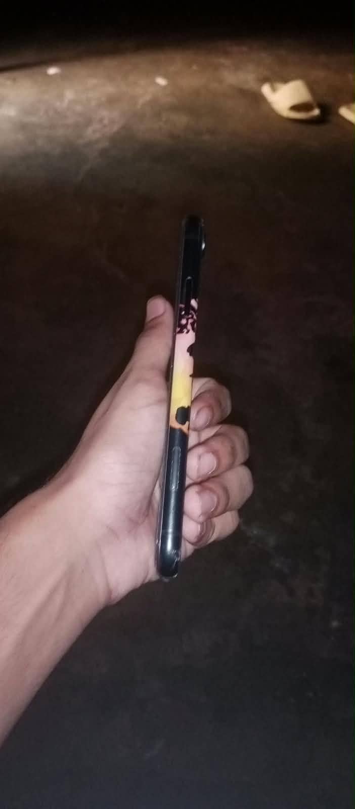 Apple iPhone XR 2