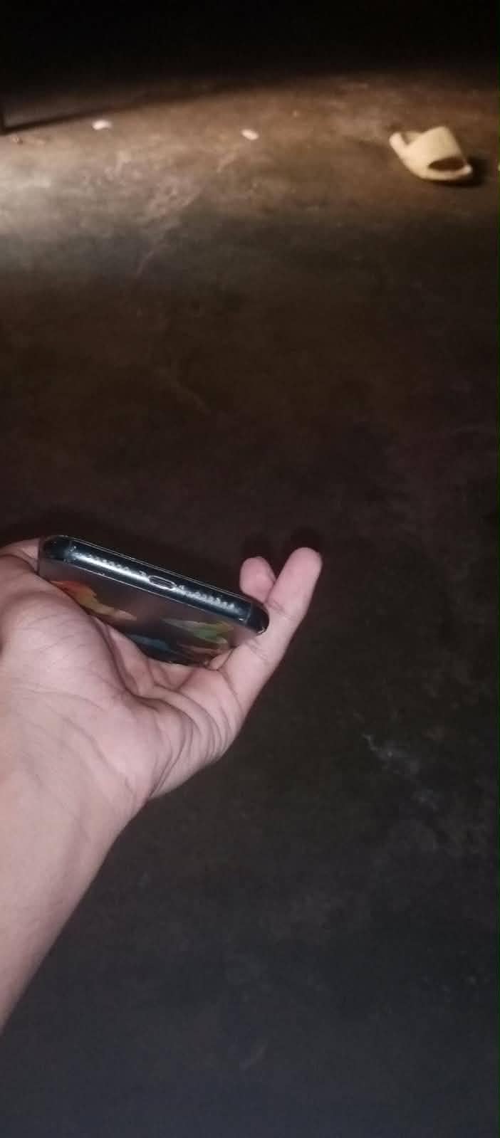 Apple iPhone XR 5