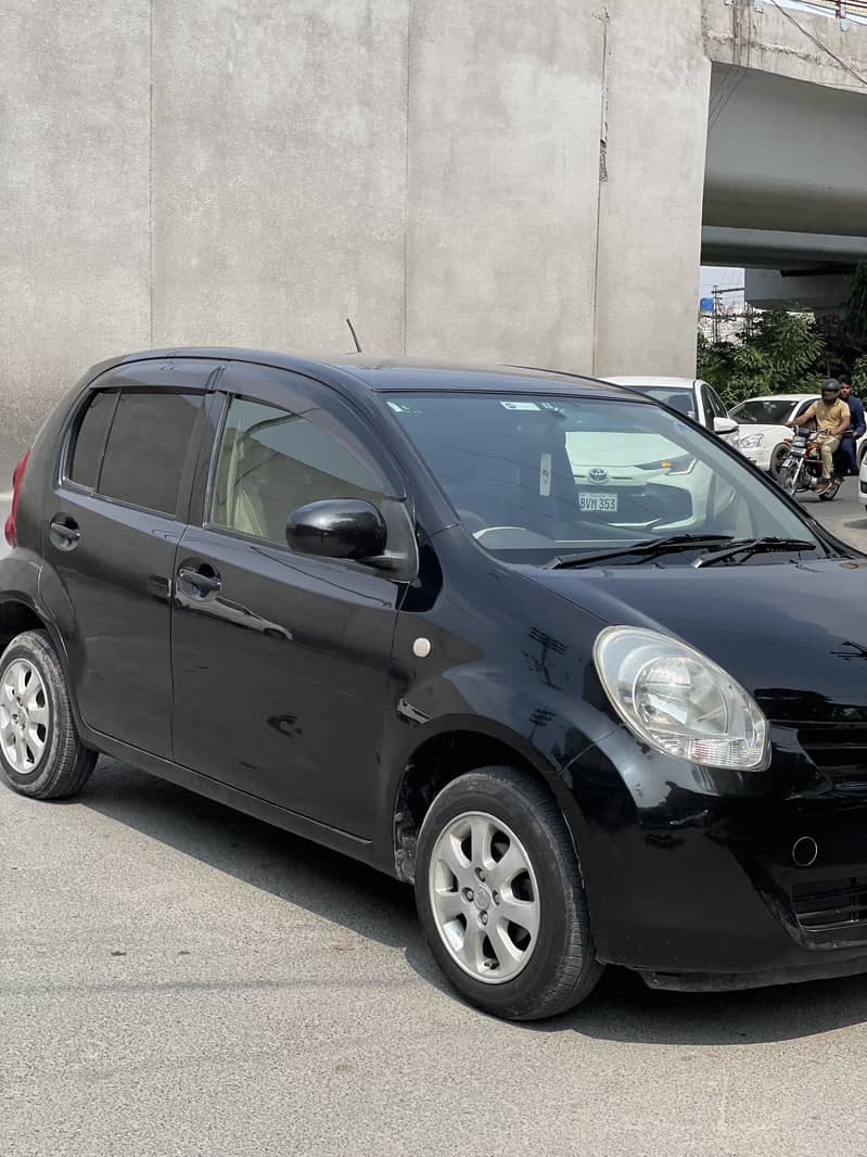 Toyota Passo 2011 2