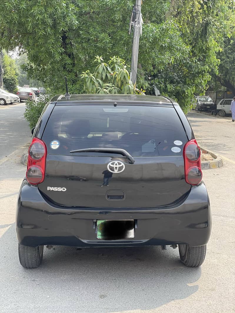 Toyota Passo 2011 4