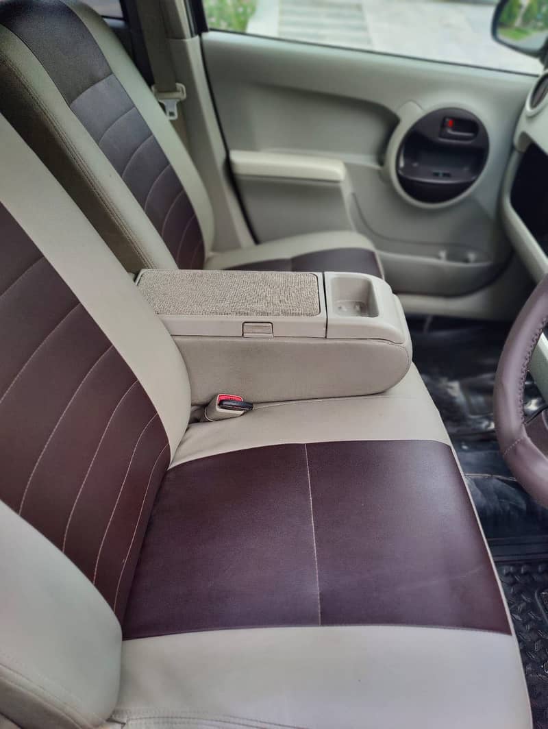 Toyota Passo 2011 8