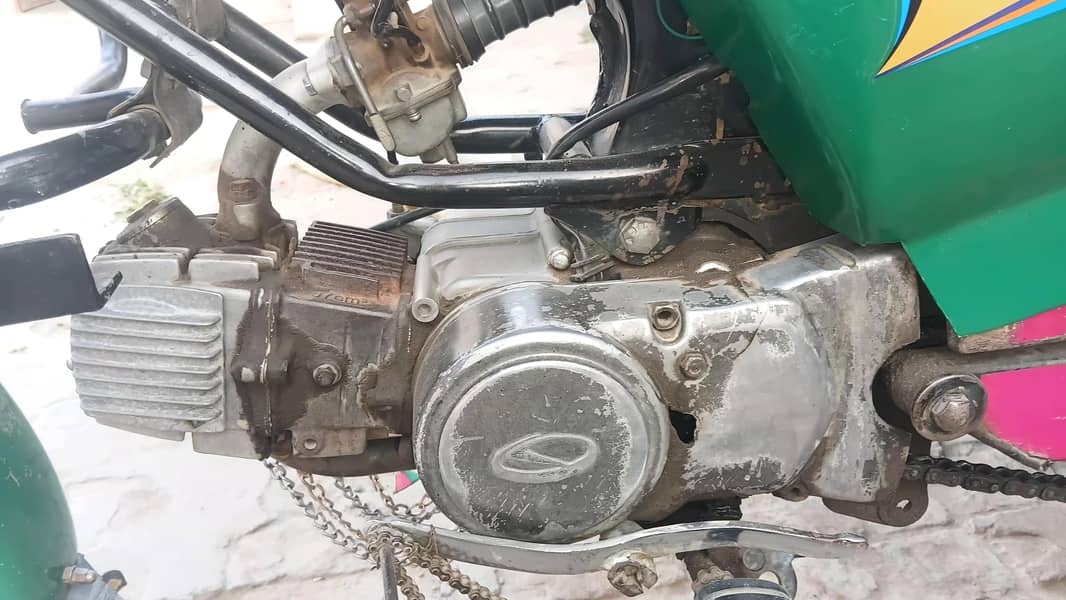 رکشہ بہت اچھ ہے 2