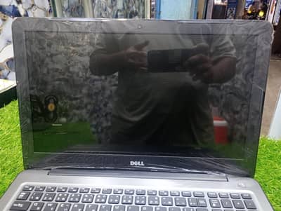 Dell Inspiron 3000