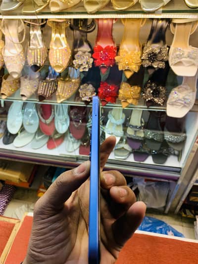 Infinix Hot 60i