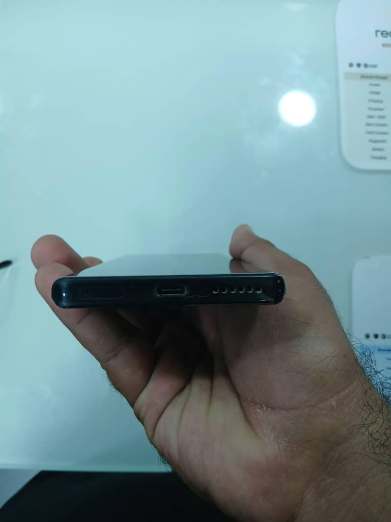 Motorola Edge Plus 2