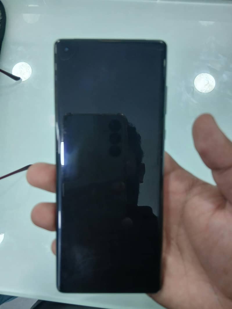 Motorola Edge Plus 3
