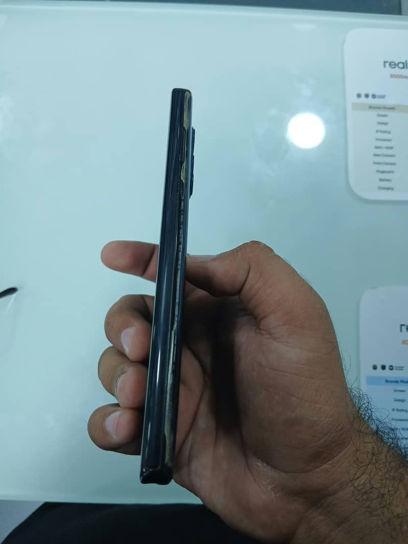 Motorola Edge Plus 4