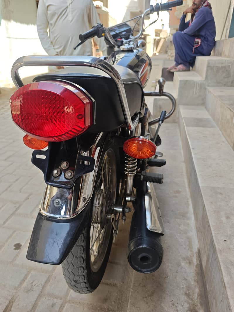 Honda 125 7