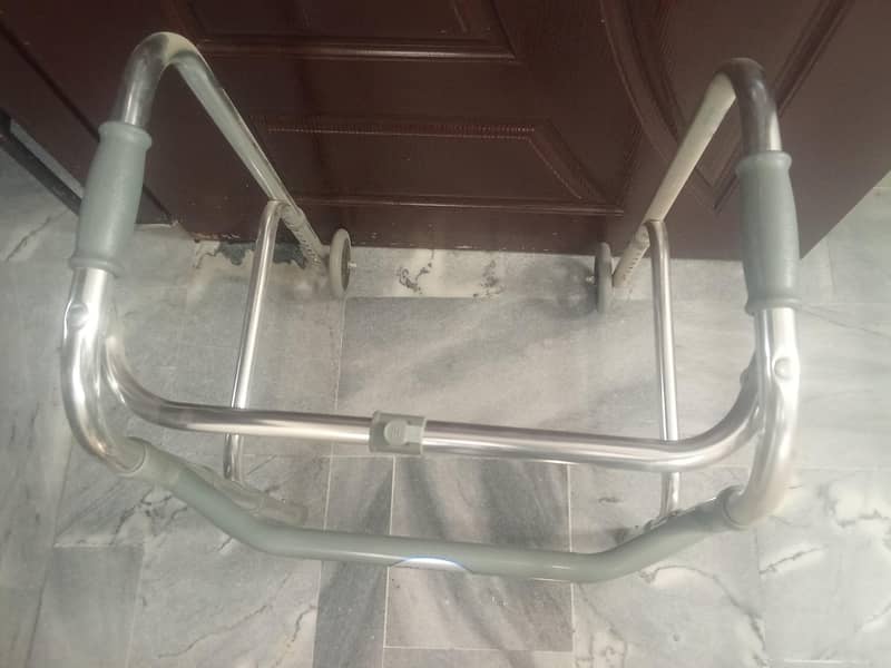 walker almost new 03069233335 1